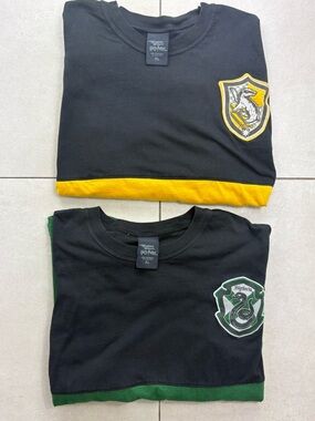 Harry Potter Hufflepuff & Slytherin Crewneck Tee Set - Black with Yellow & Green